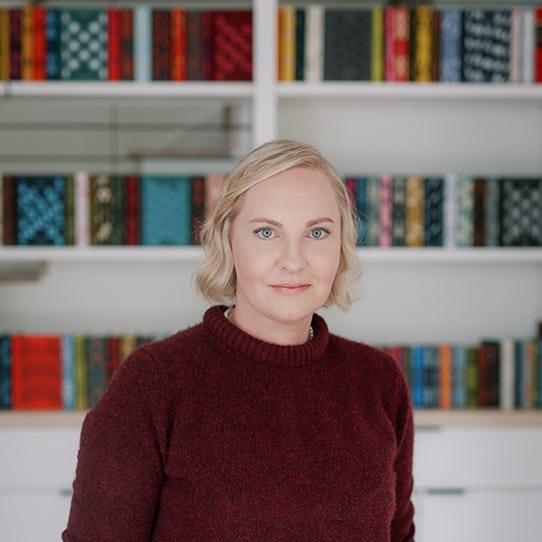 Author Jeanette Horn